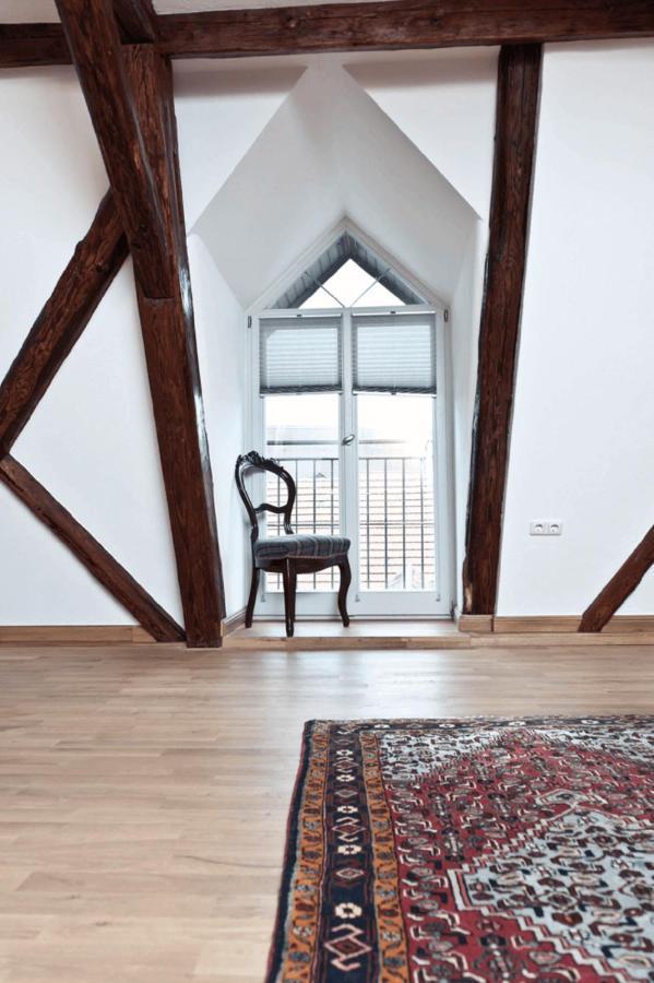 Gasthof Zum Schwan Sommerach Εξωτερικό φωτογραφία